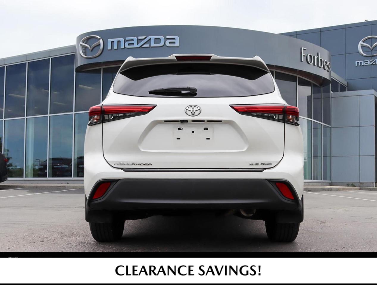 2020 Toyota Highlander XLE 4dr All-wheel Drive Photo3