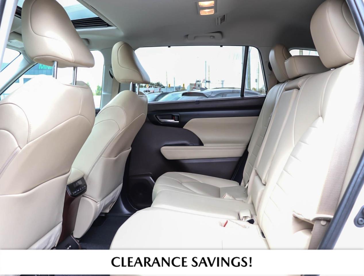 2020 Toyota Highlander XLE 4dr All-wheel Drive Photo