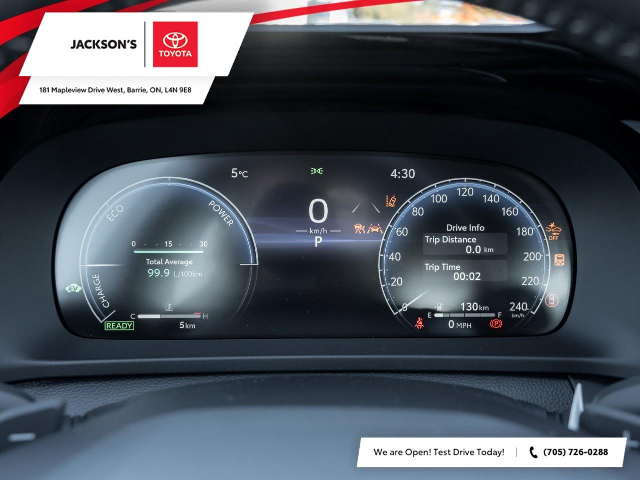 2025 Toyota Crown Signia Limited 4dr All-Wheel Drive Photo