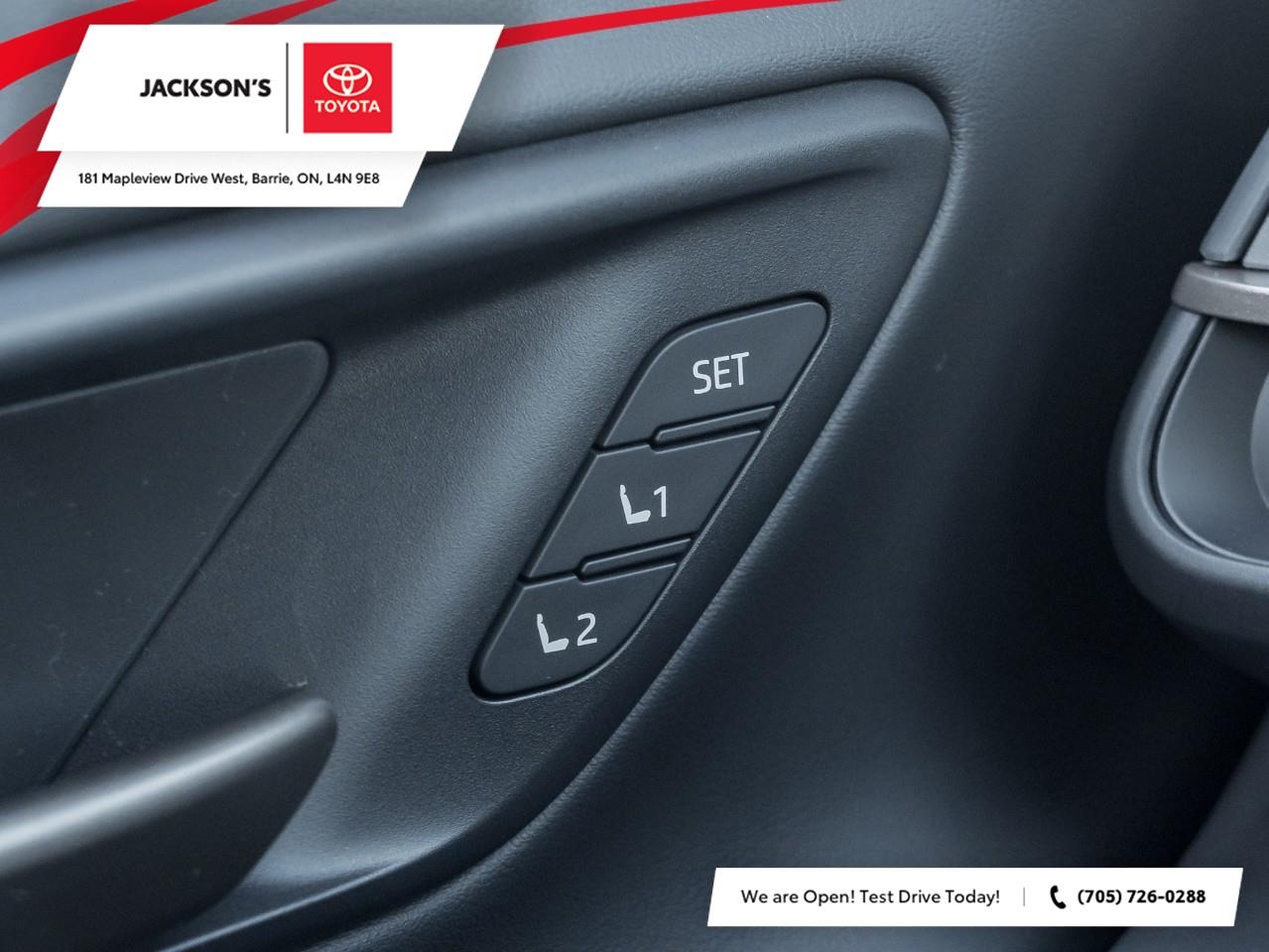 2025 Toyota Crown Signia Limited 4dr All-Wheel Drive Photo