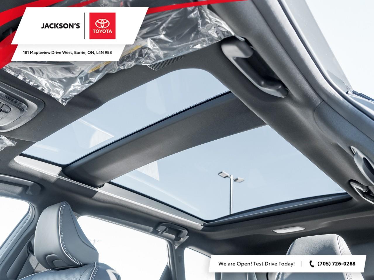 2025 Toyota Crown Signia Limited 4dr All-Wheel Drive Photo