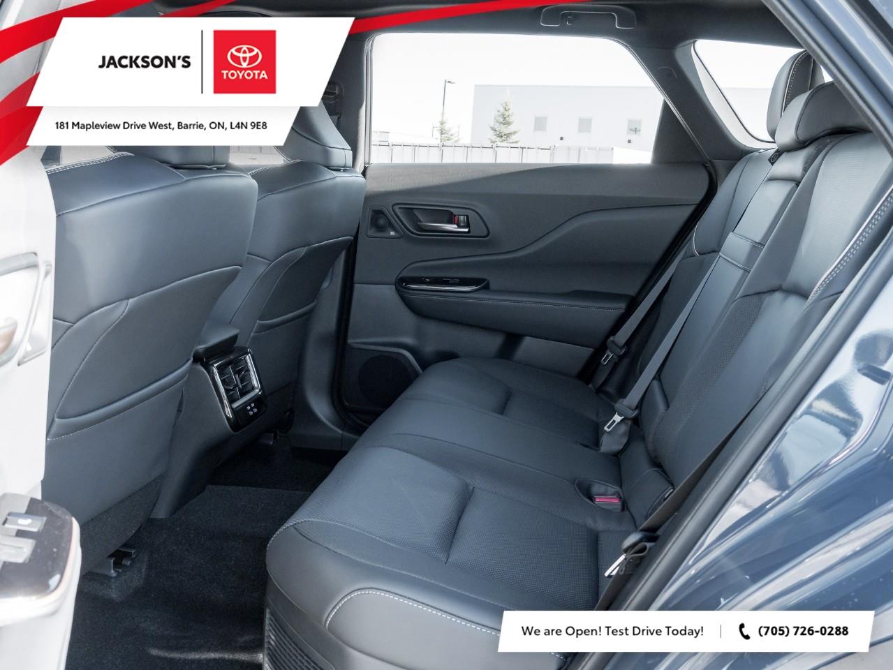 2025 Toyota Crown Signia Limited 4dr All-Wheel Drive Photo