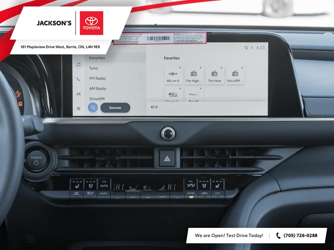 2025 Toyota Crown Signia Limited 4dr All-Wheel Drive Photo