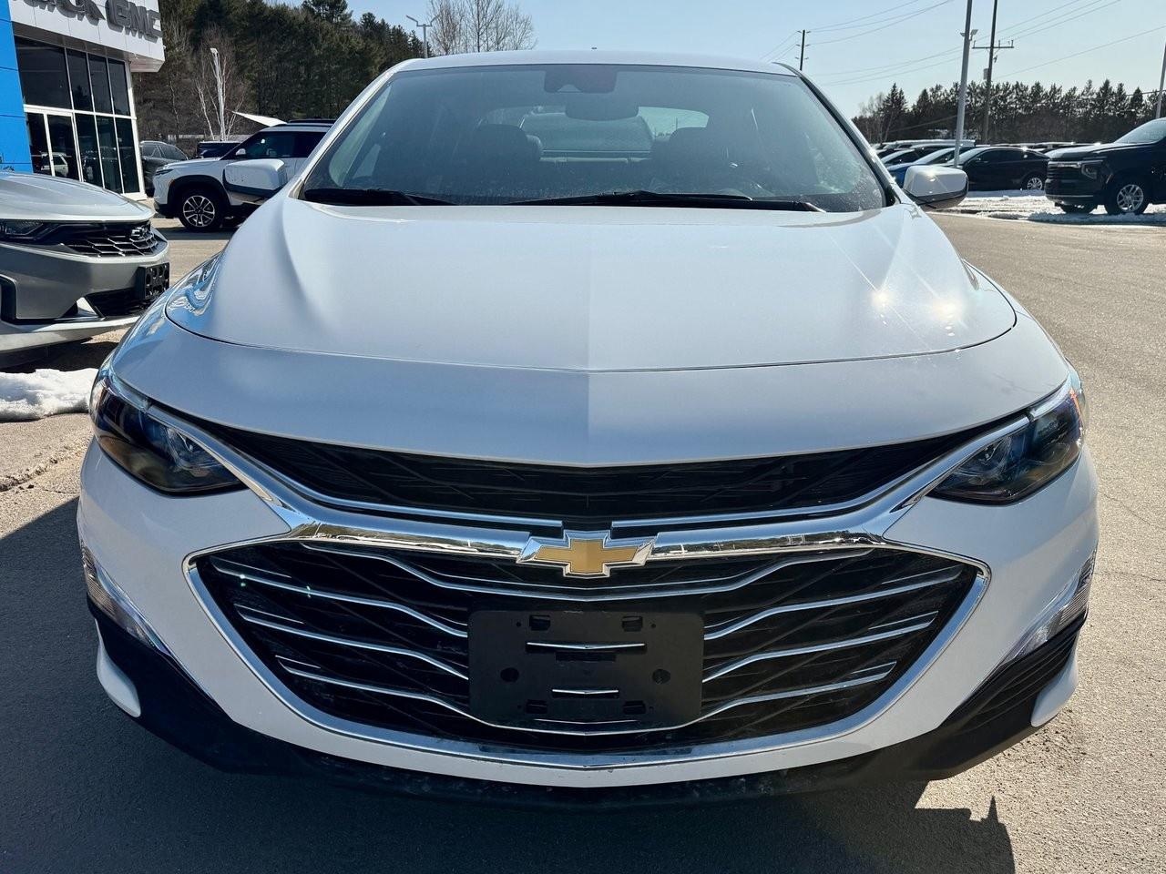 2024 Chevrolet Malibu 4dr Sdn LS Photo