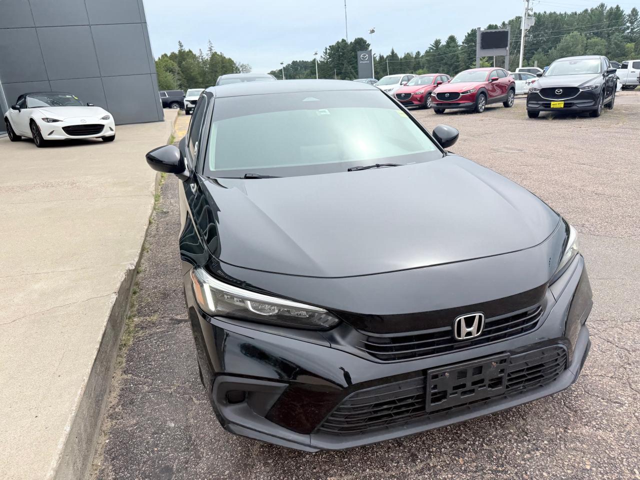 2022 Honda Civic LX 4dr Sedan Photo