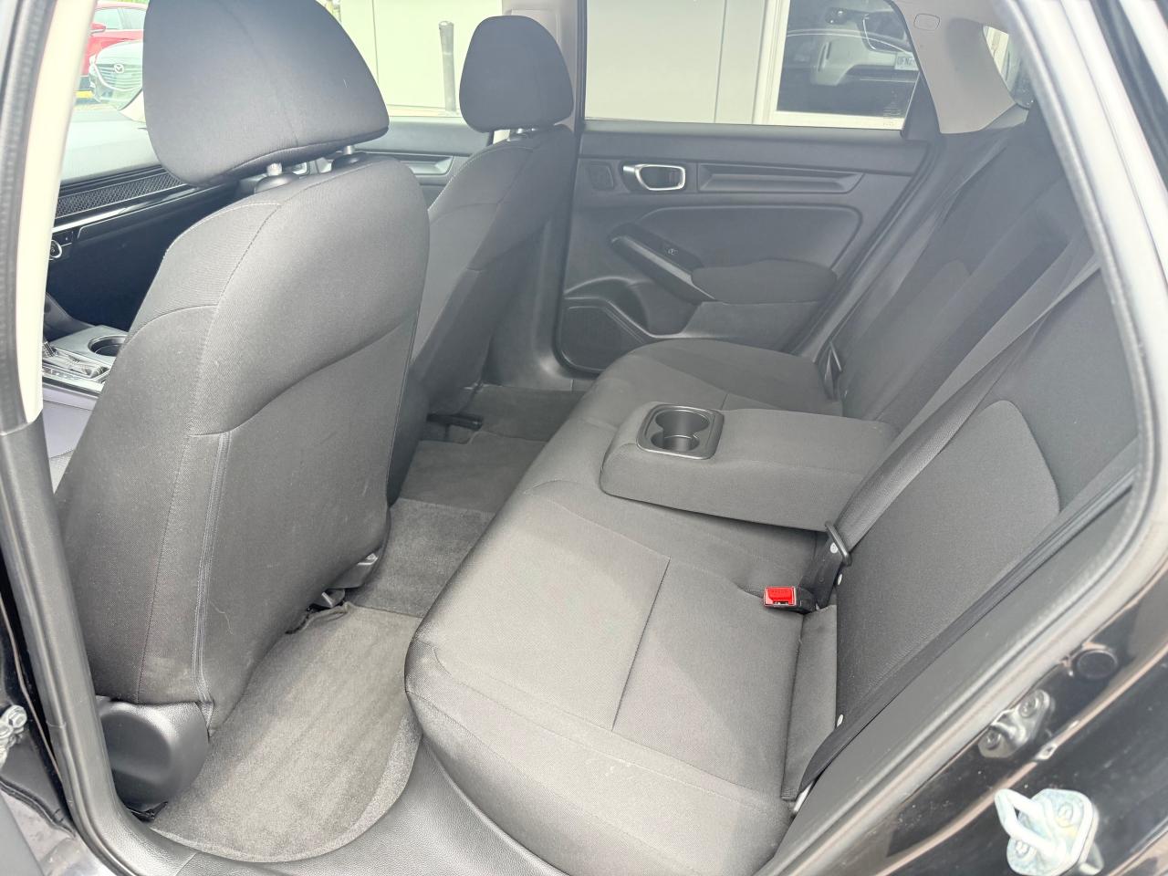 2022 Honda Civic LX 4dr Sedan Photo