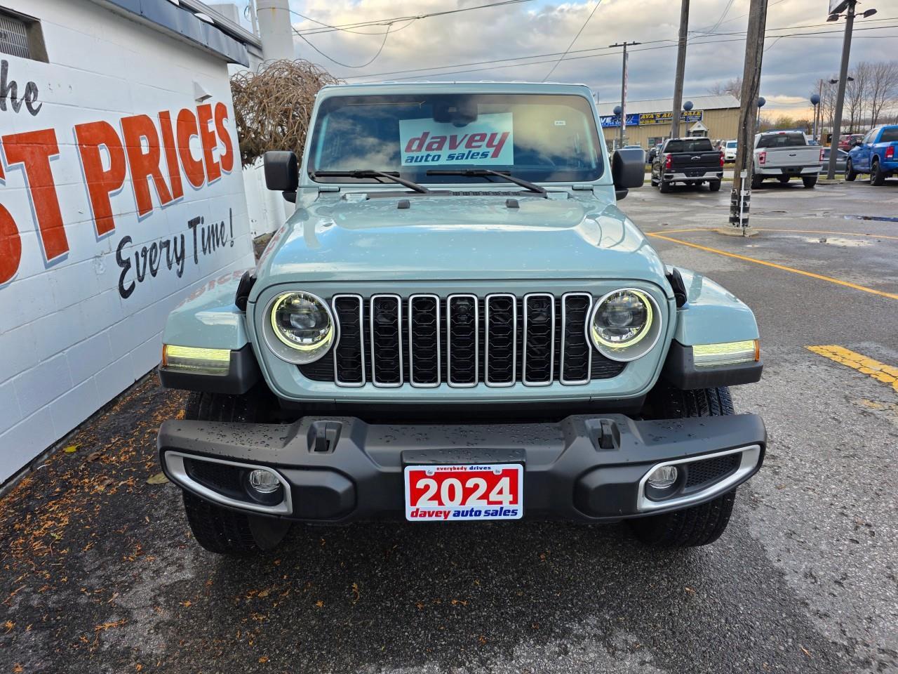 2024 Jeep Wrangler SAHARA 4DR 4X4 Photo