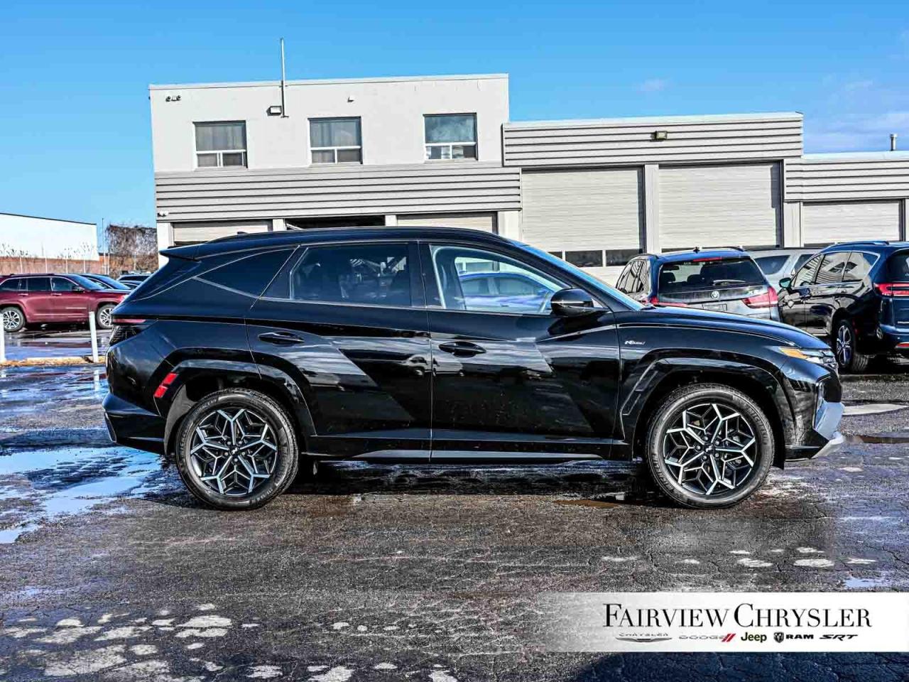 2022 Hyundai Tucson N Line PANO ROOF   N-LINE   LEATHER   HEATED SEATS Photo