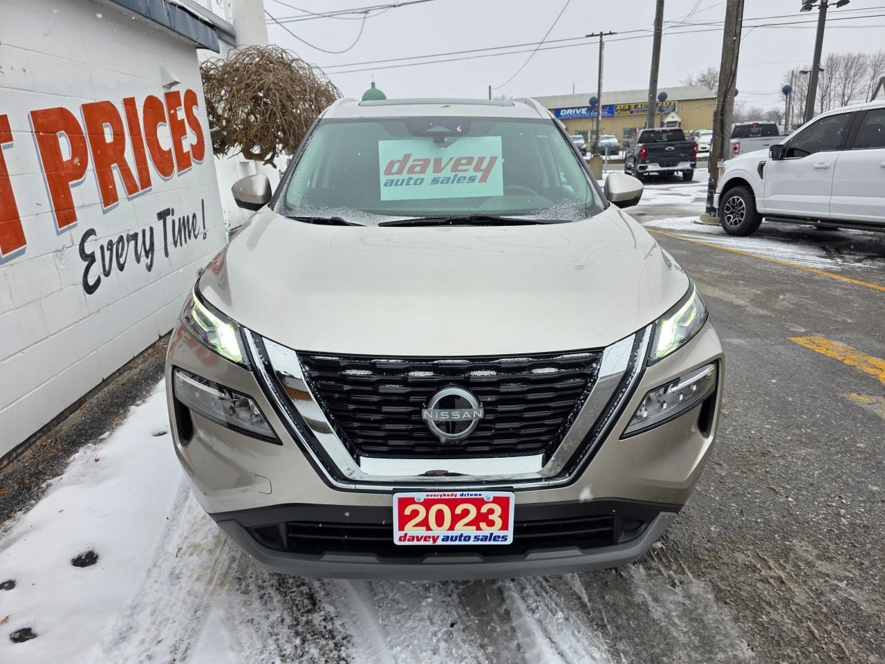 2023 Nissan Rogue SV Moonroof 4dr All-Wheel Drive Sport Utility Photo