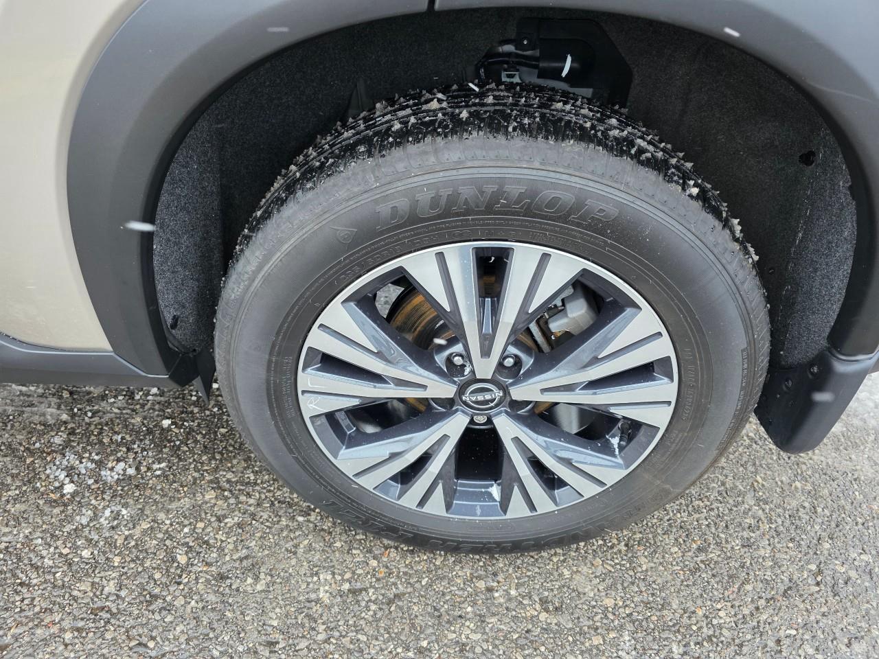 2023 Nissan Rogue SV Moonroof 4dr All-Wheel Drive Sport Utility Photo