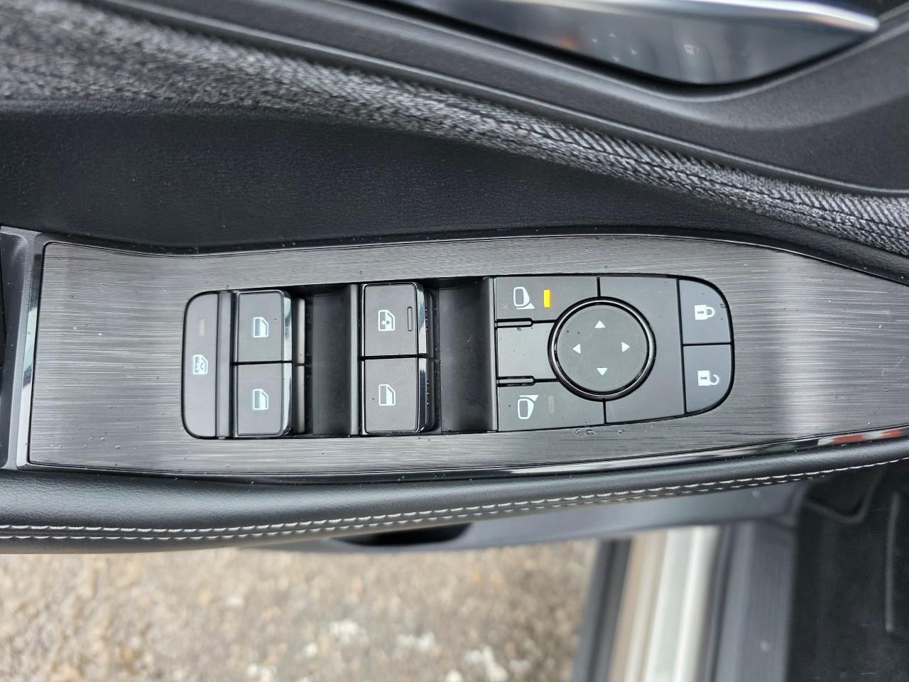 2023 Nissan Rogue SV Moonroof 4dr All-Wheel Drive Sport Utility Photo