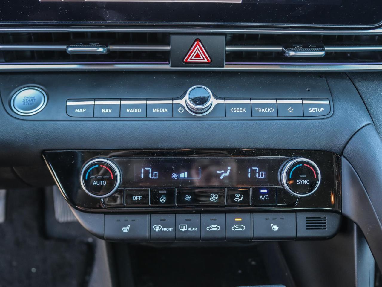 2024 Hyundai Elantra  Photo