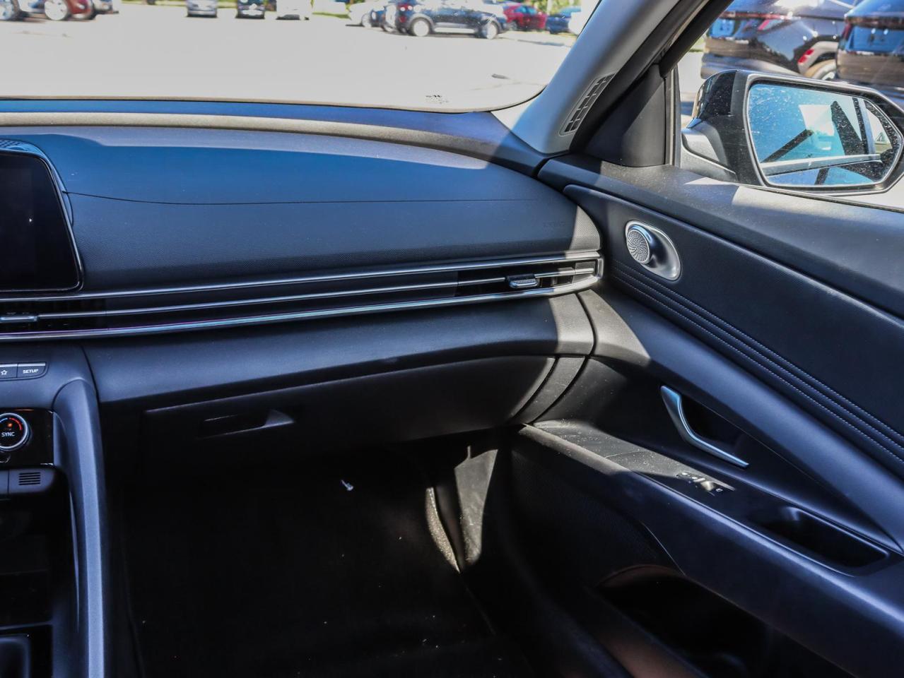 2024 Hyundai Elantra  Photo