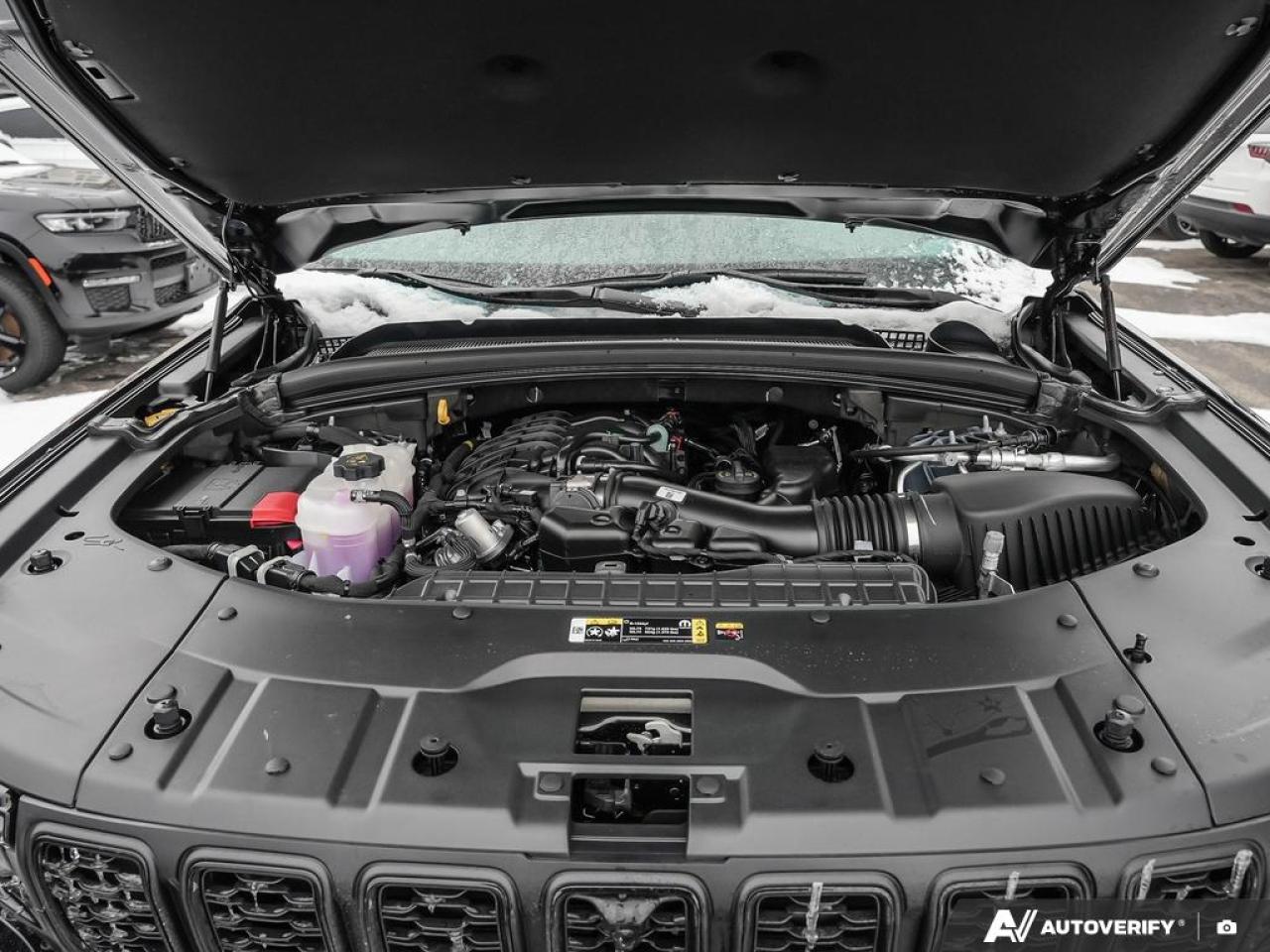 2025 Jeep Grand Cherokee L Limited 4dr 4x4 Photo