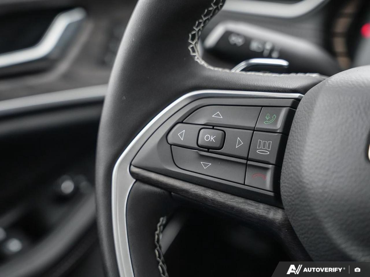 2025 Jeep Grand Cherokee L Limited 4dr 4x4 Photo