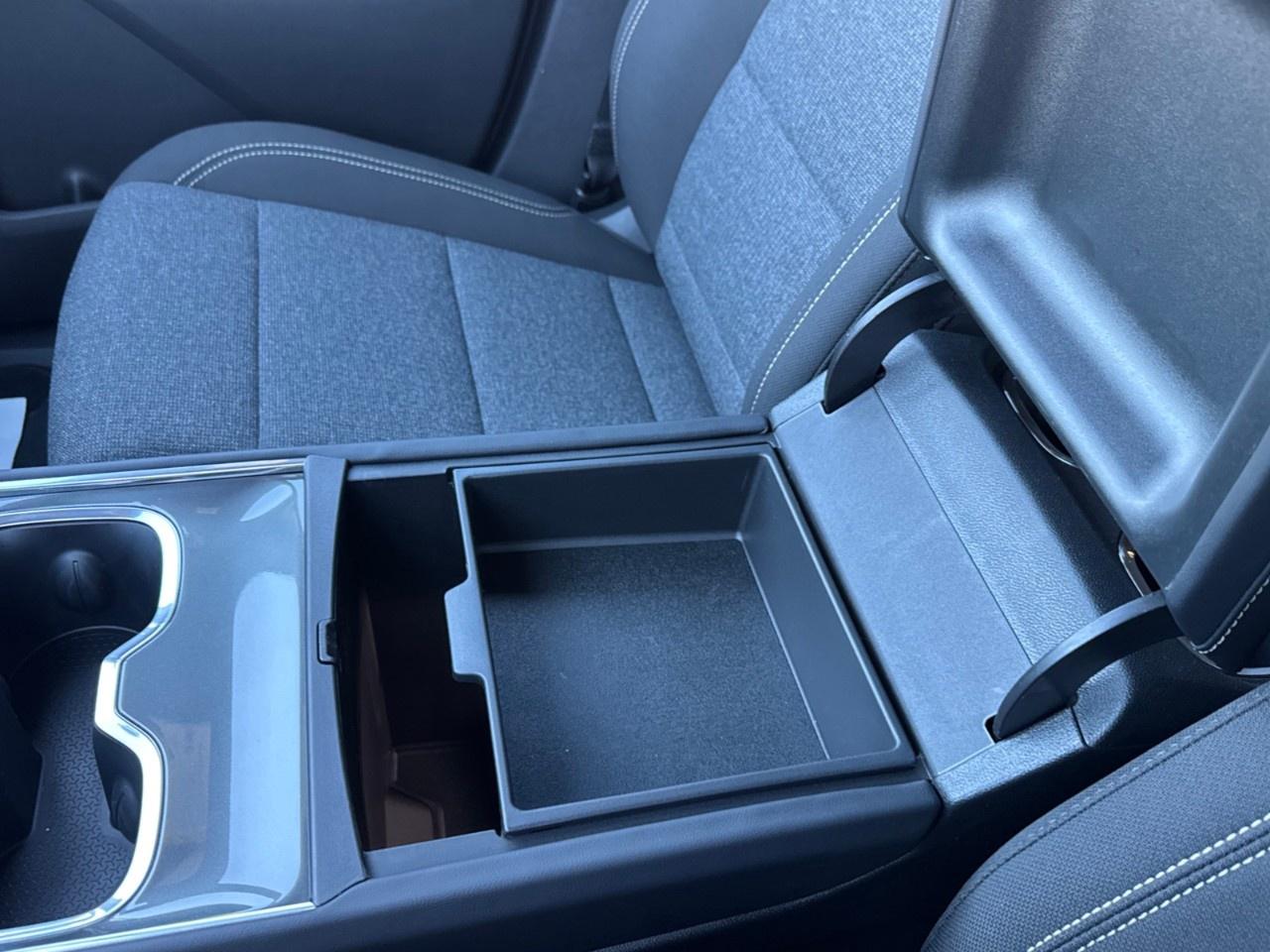 2026 GMC Acadia AWD Elevation Photo