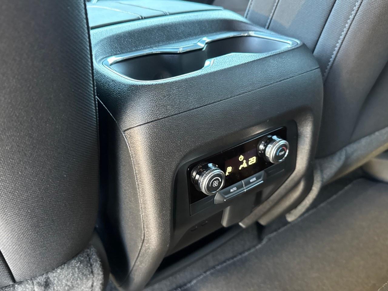 2026 GMC Acadia AWD Elevation Photo