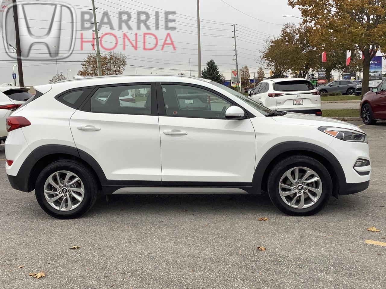 2018 Hyundai Tucson Premium 2.0L 4dr Front-Wheel Drive Photo