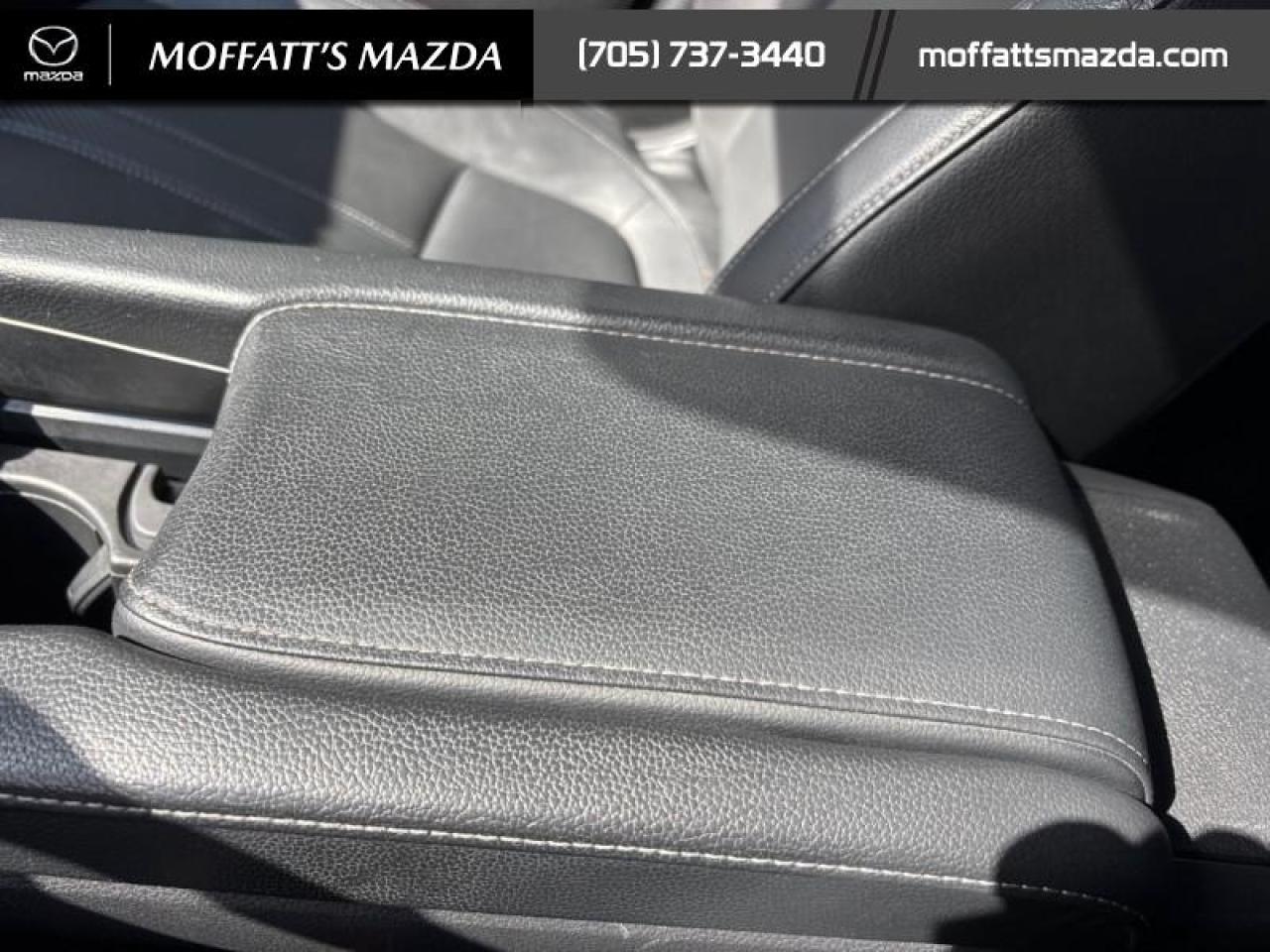 2019 Honda Civic Hatchback Sport Touring CVT Photo