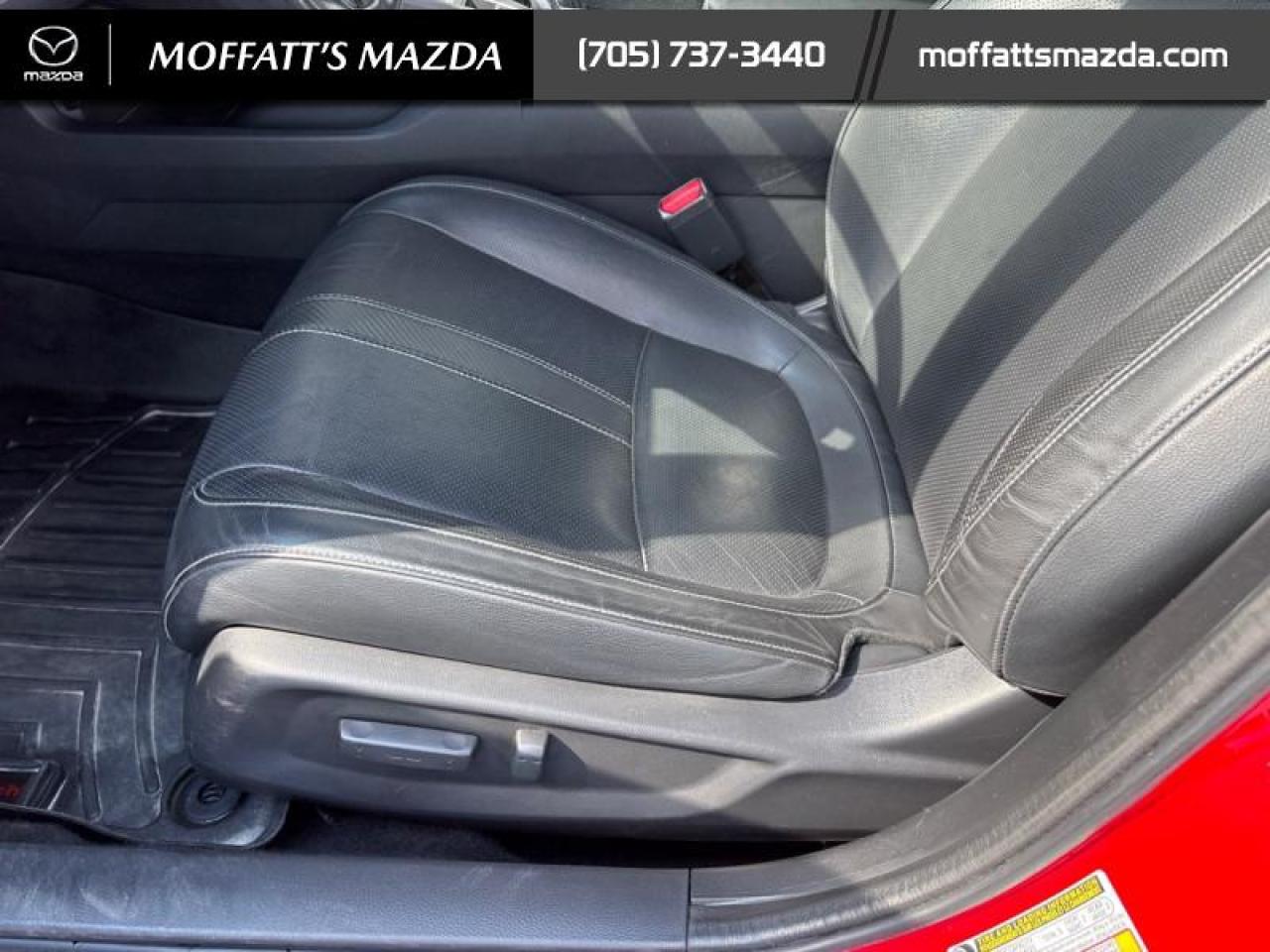 2019 Honda Civic Hatchback Sport Touring CVT Photo