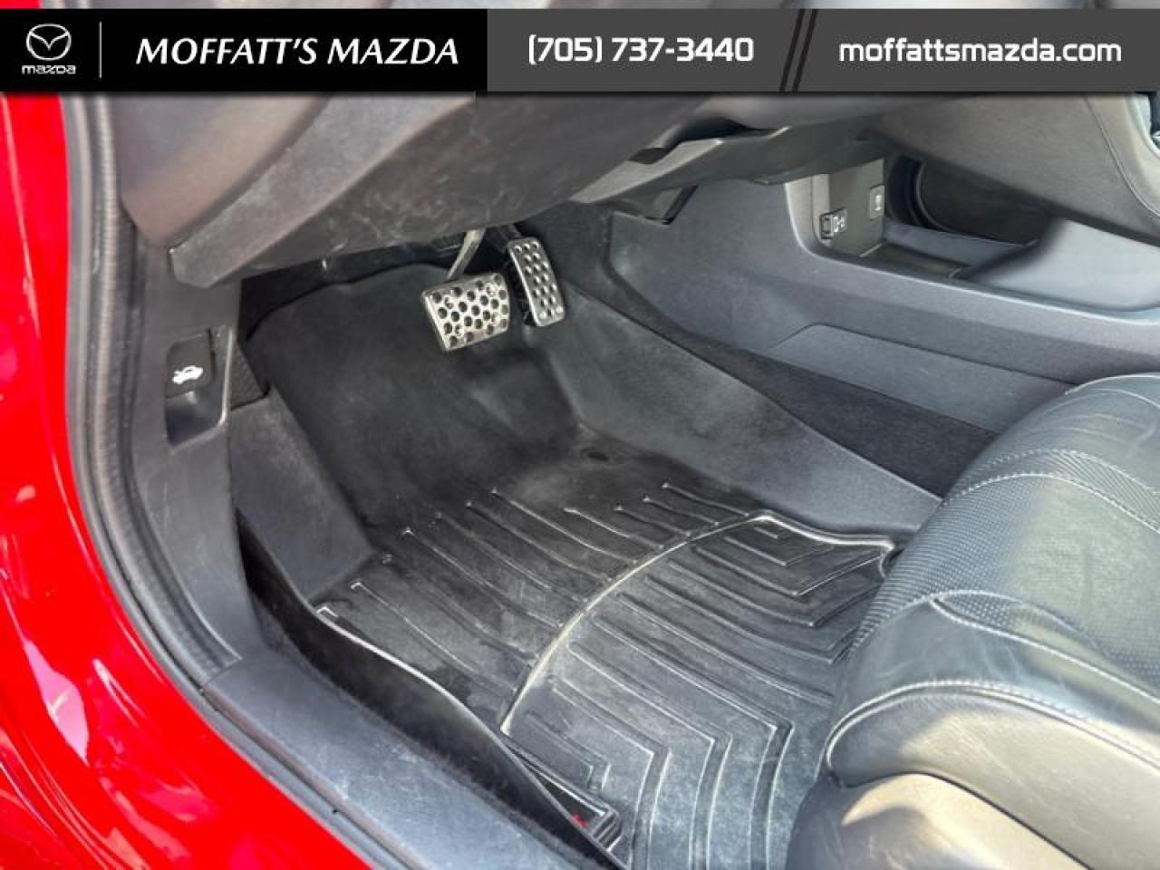 2019 Honda Civic Hatchback Sport Touring CVT Photo