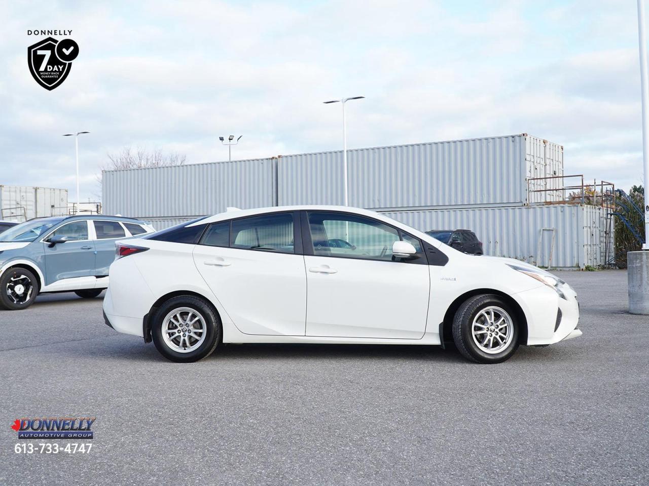 2017 Toyota Prius  Photo