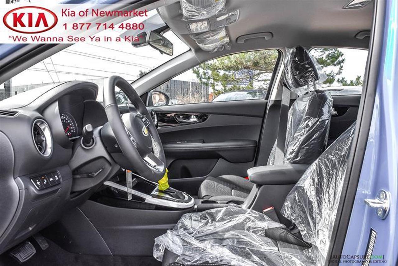 2021 Kia Forte EX 4dr Sedan Photo