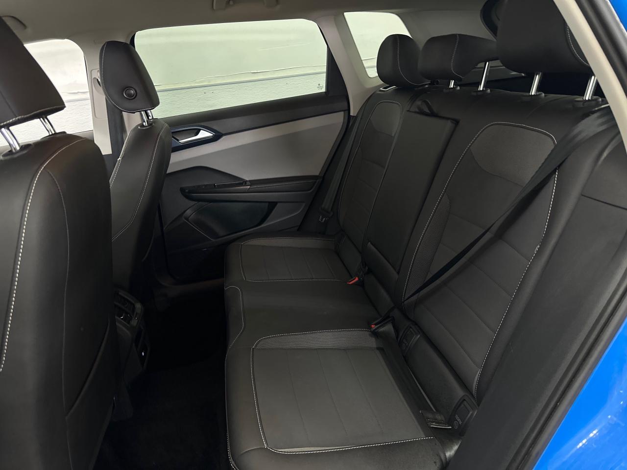 2024 Volkswagen Taos Comfortline 4dr Front-Wheel Drive Photo