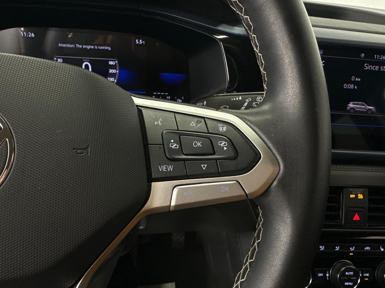 2024 Volkswagen Taos Comfortline 4dr Front-Wheel Drive Photo