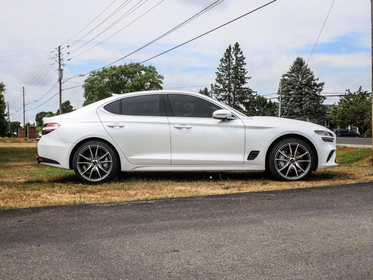 2024 Genesis G70  Photo2