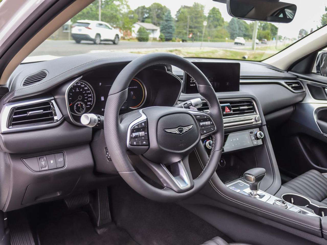 2024 Genesis G70  Photo