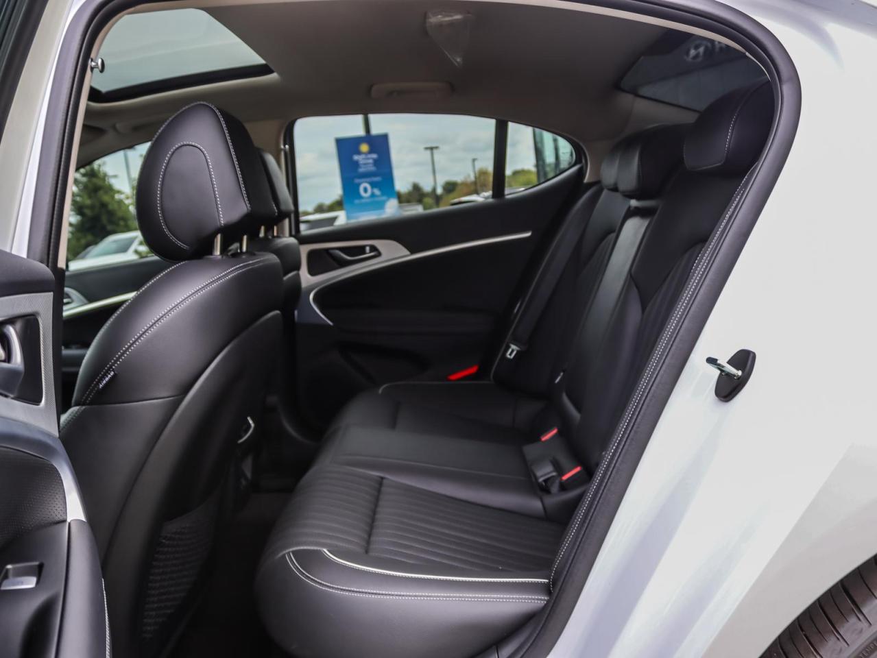 2024 Genesis G70  Photo