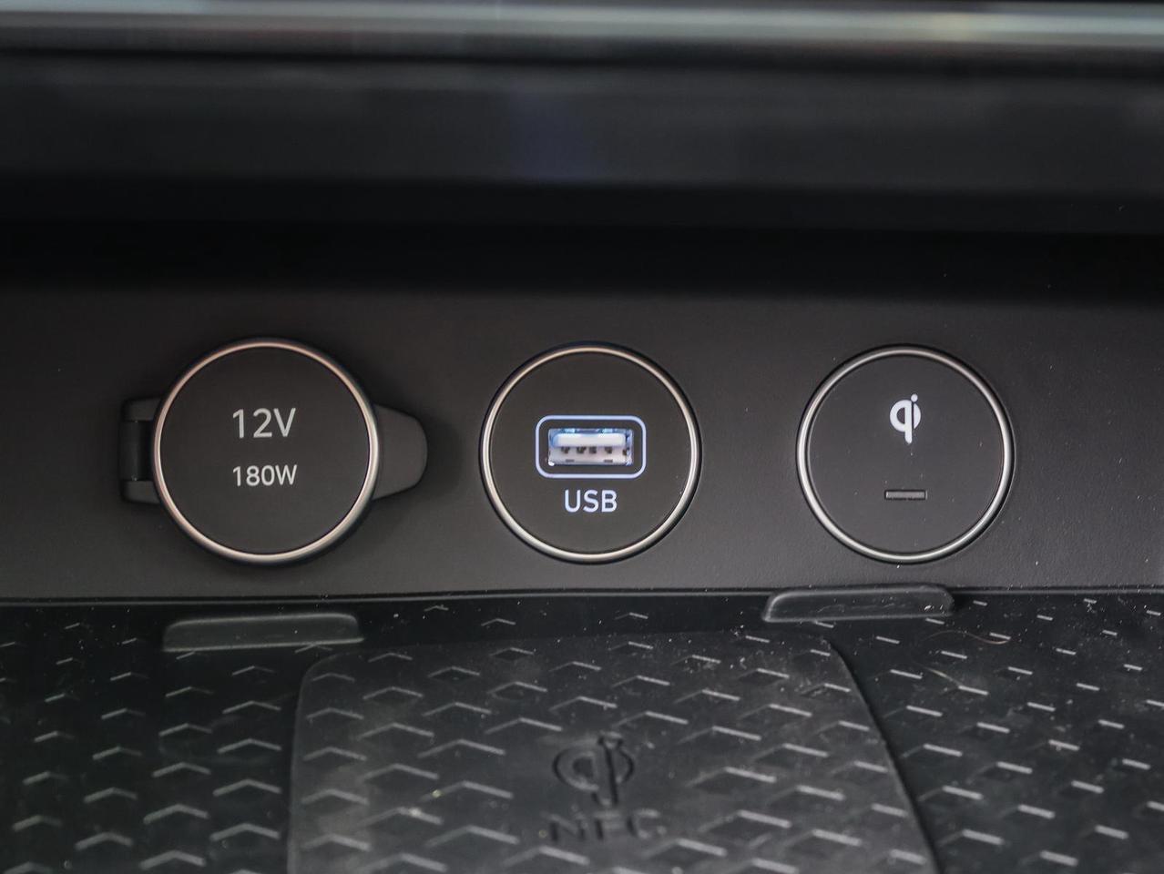 2024 Genesis G70  Photo