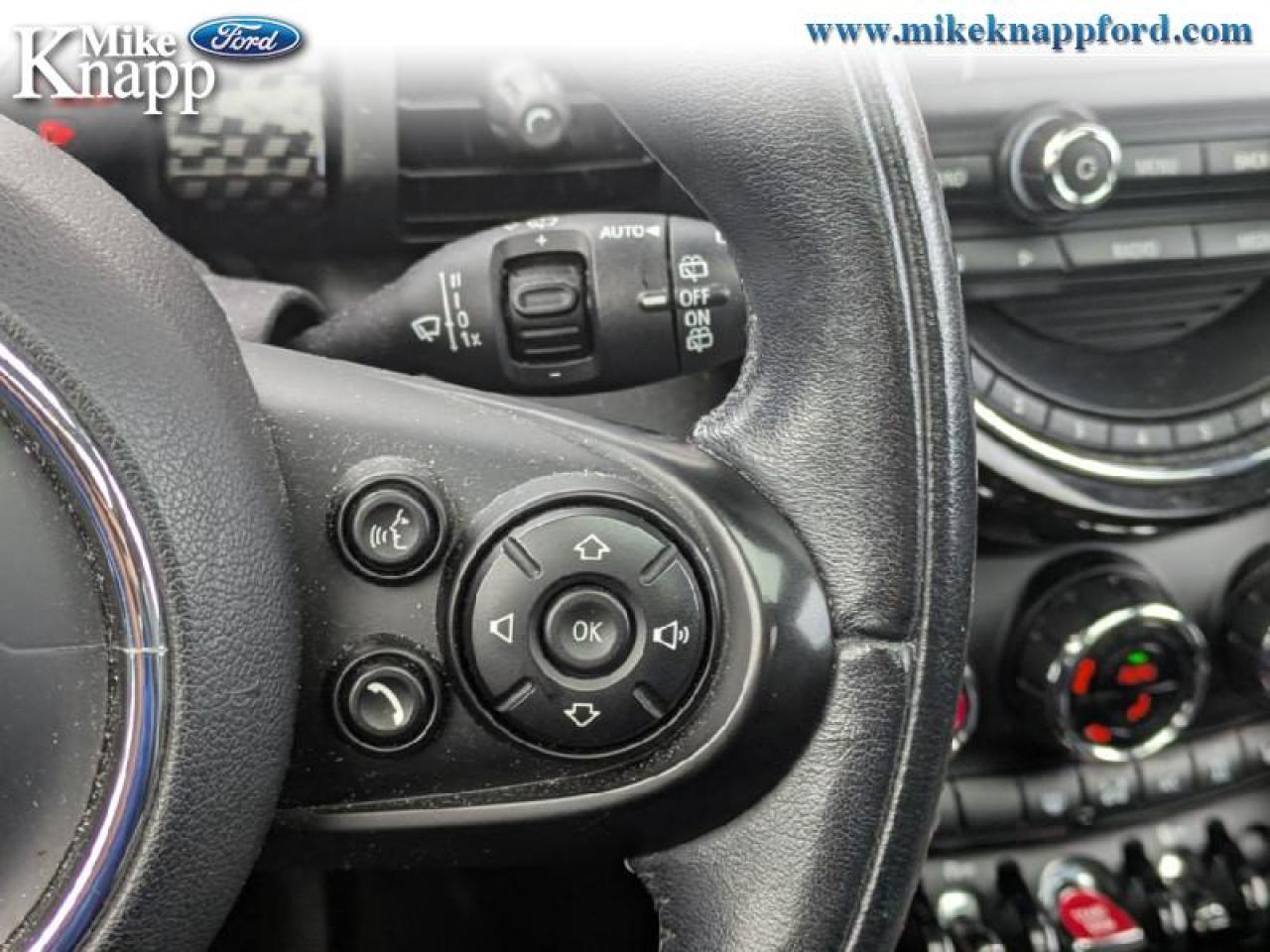 2015 MINI Cooper Hardtop Base Photo