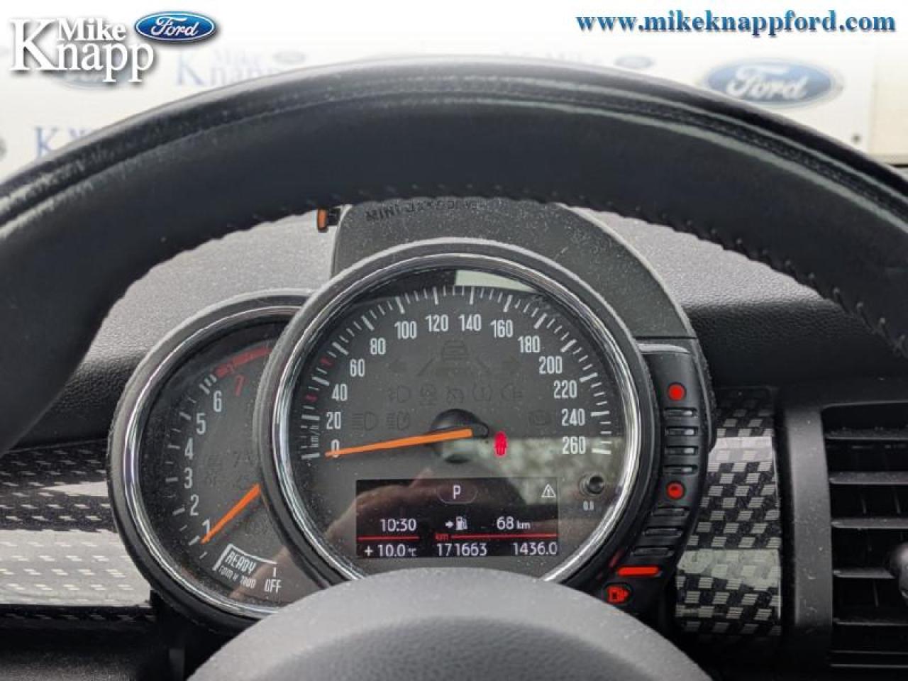 2015 MINI Cooper Hardtop Base Photo