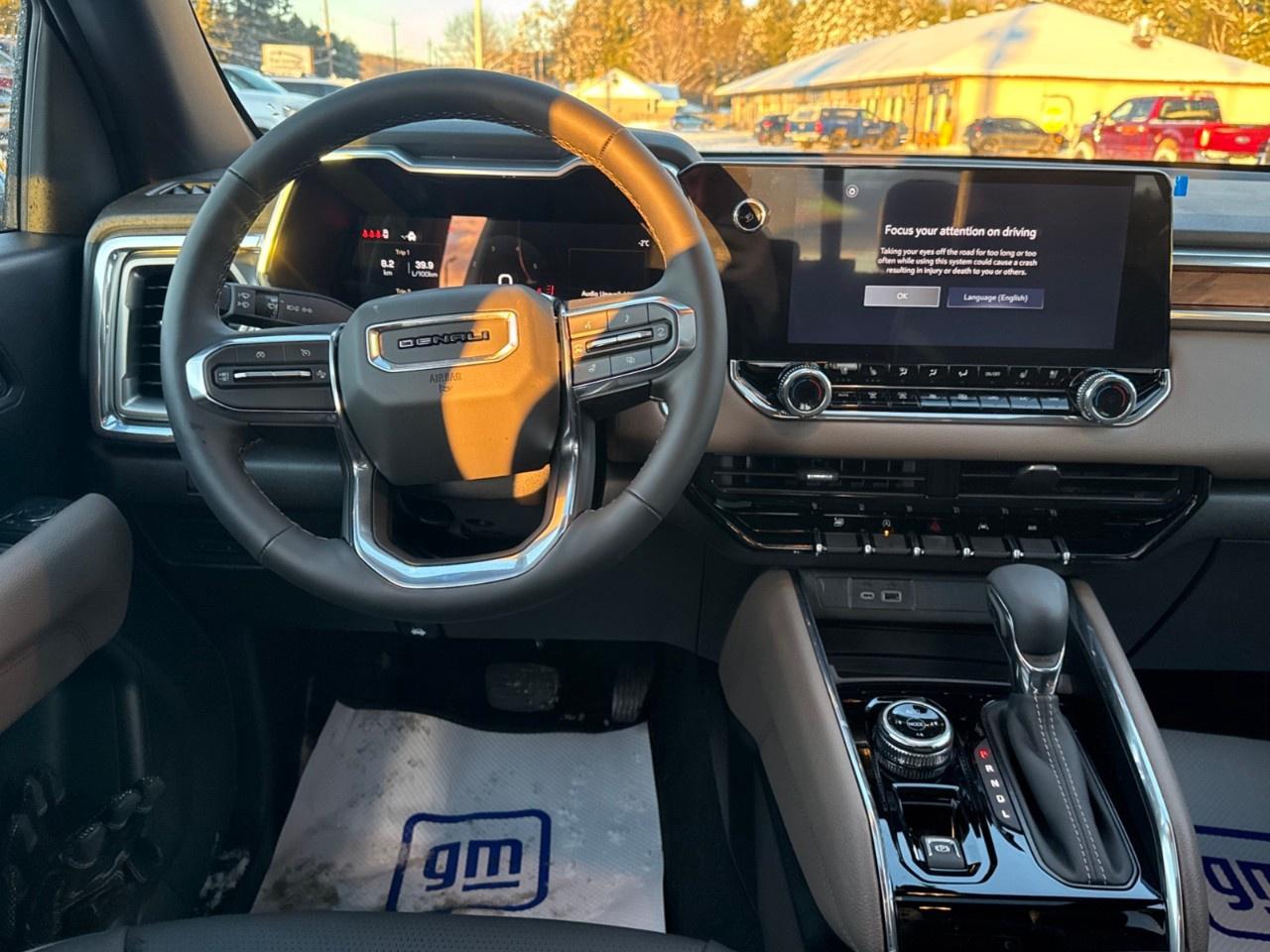 2026 GMC Canyon Crew Cab Short Box 4-Wheel Drive Denali Photo