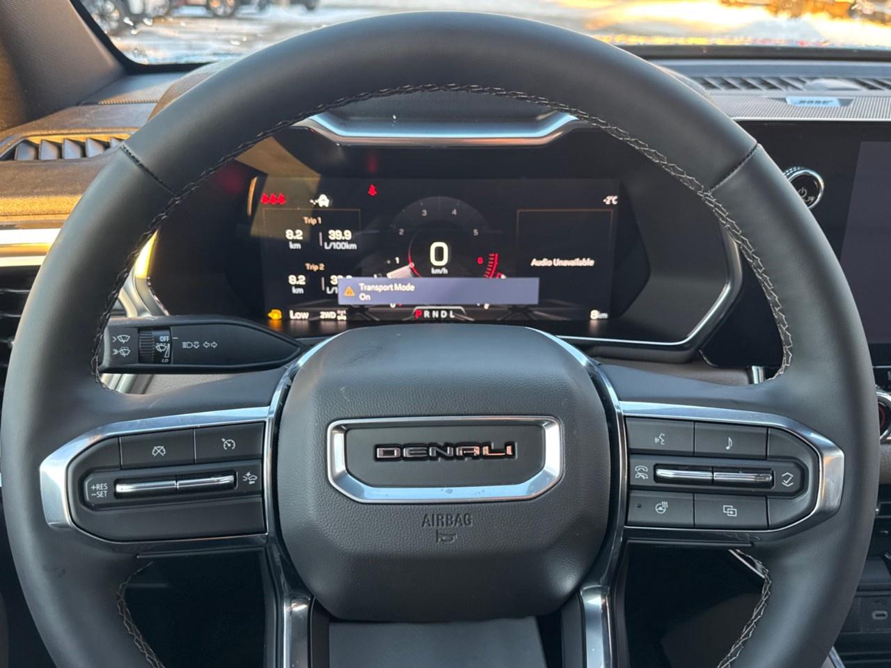 2026 GMC Canyon Crew Cab Short Box 4-Wheel Drive Denali Photo