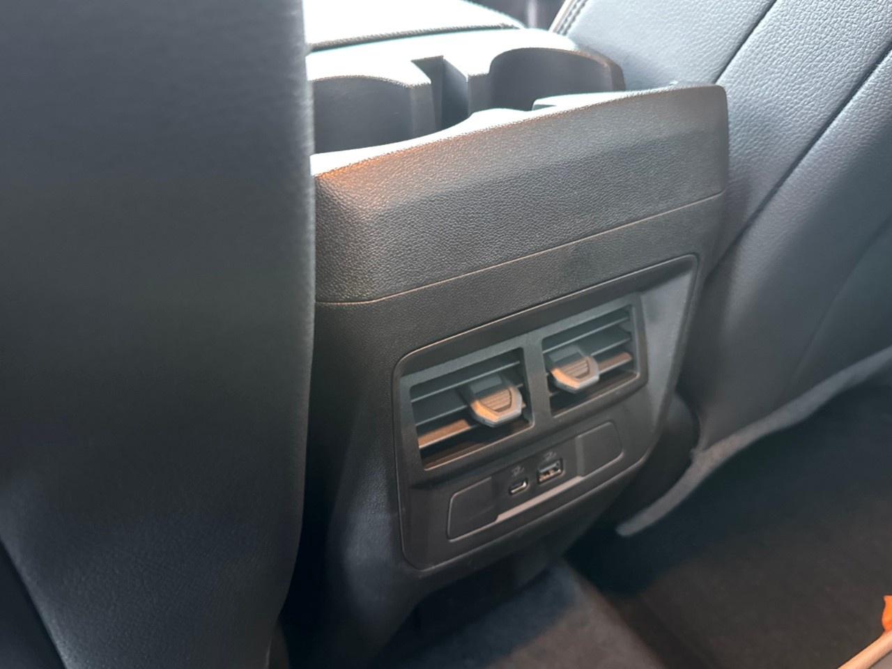 2026 GMC Canyon Crew Cab Short Box 4-Wheel Drive Denali Photo