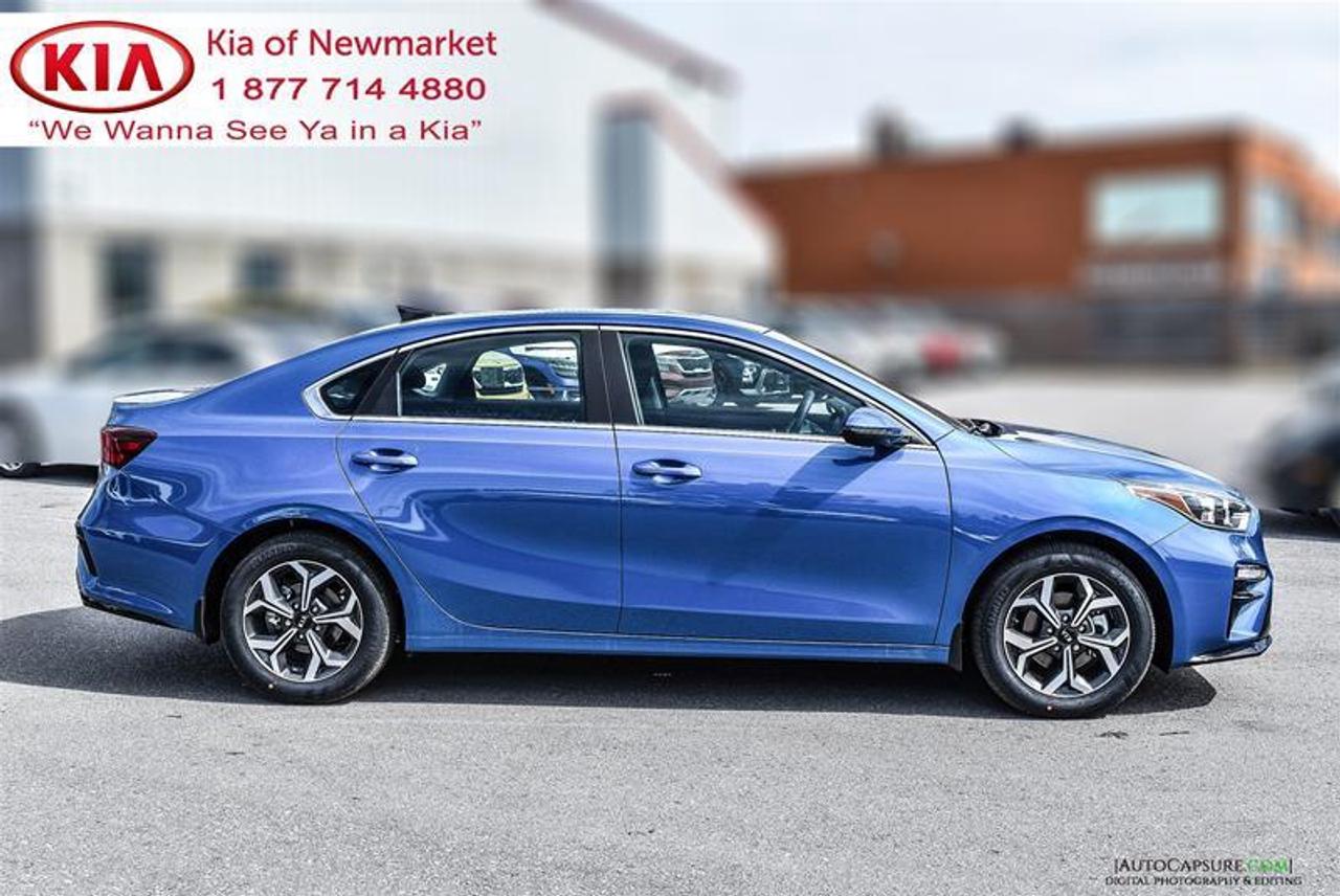 2021 Kia Forte EX 4dr Sedan Photo3