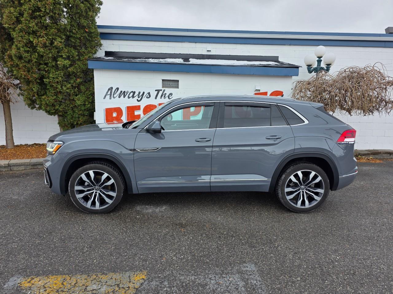 2022 Volkswagen Atlas Cross Sport 3.6 FSI Execline 4dr All-Wheel Drive 4MOTION Photo4