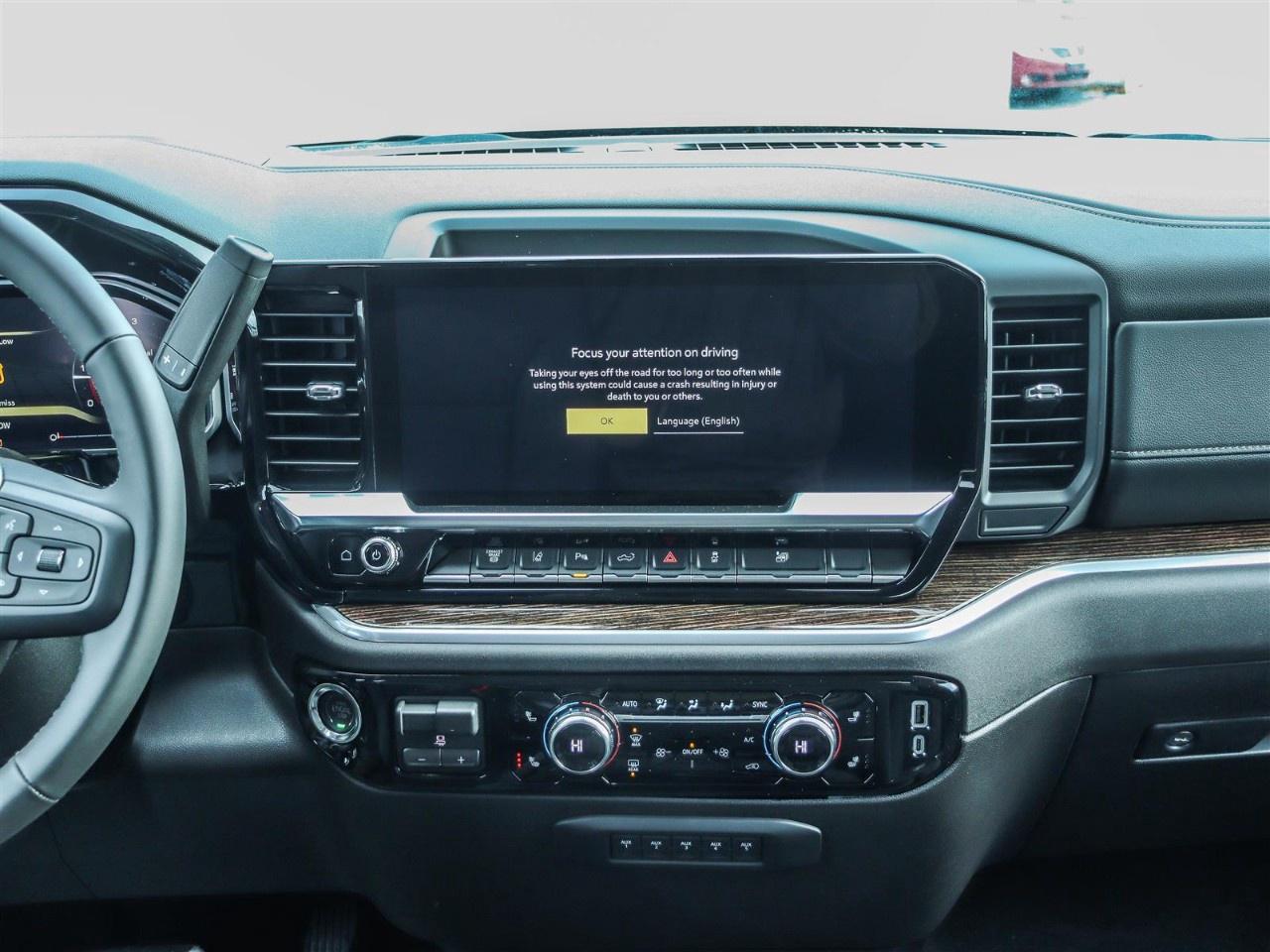 2026 GMC Sierra 3500HD 4WD Crew Cab Long Box SLE Photo