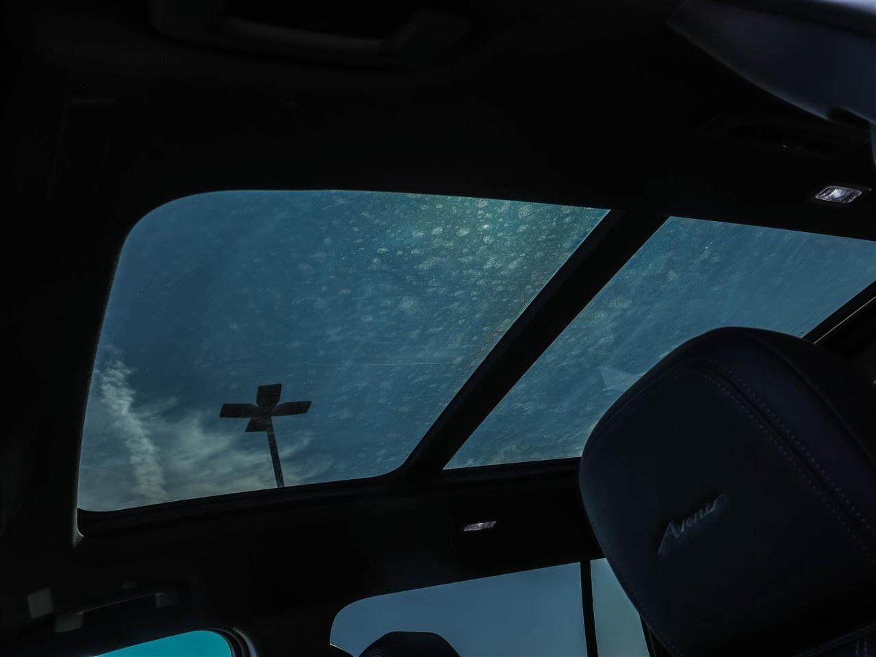 2025 Buick Enclave AWD 4dr Avenir Photo