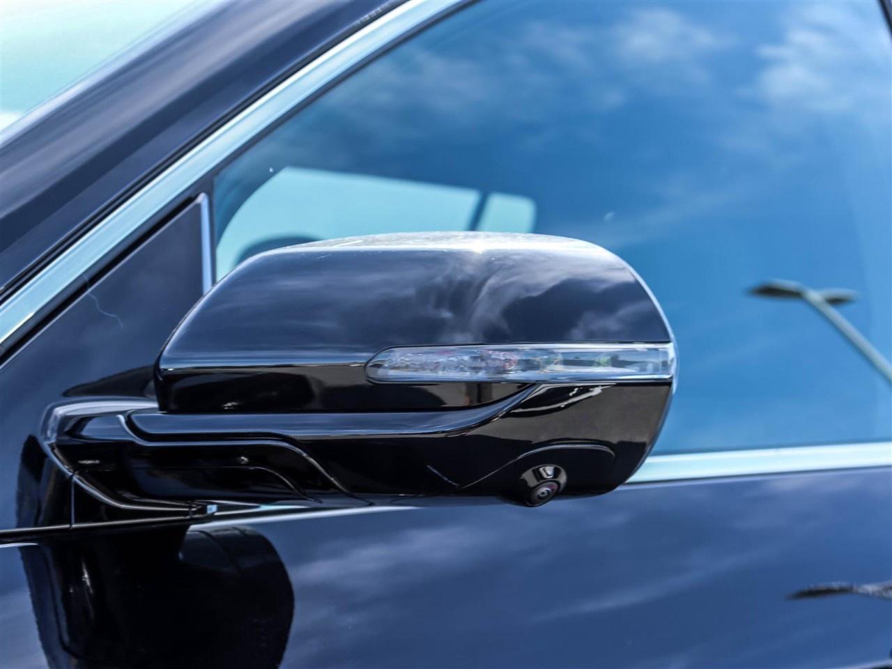 2025 Buick Enclave AWD 4dr Avenir Photo