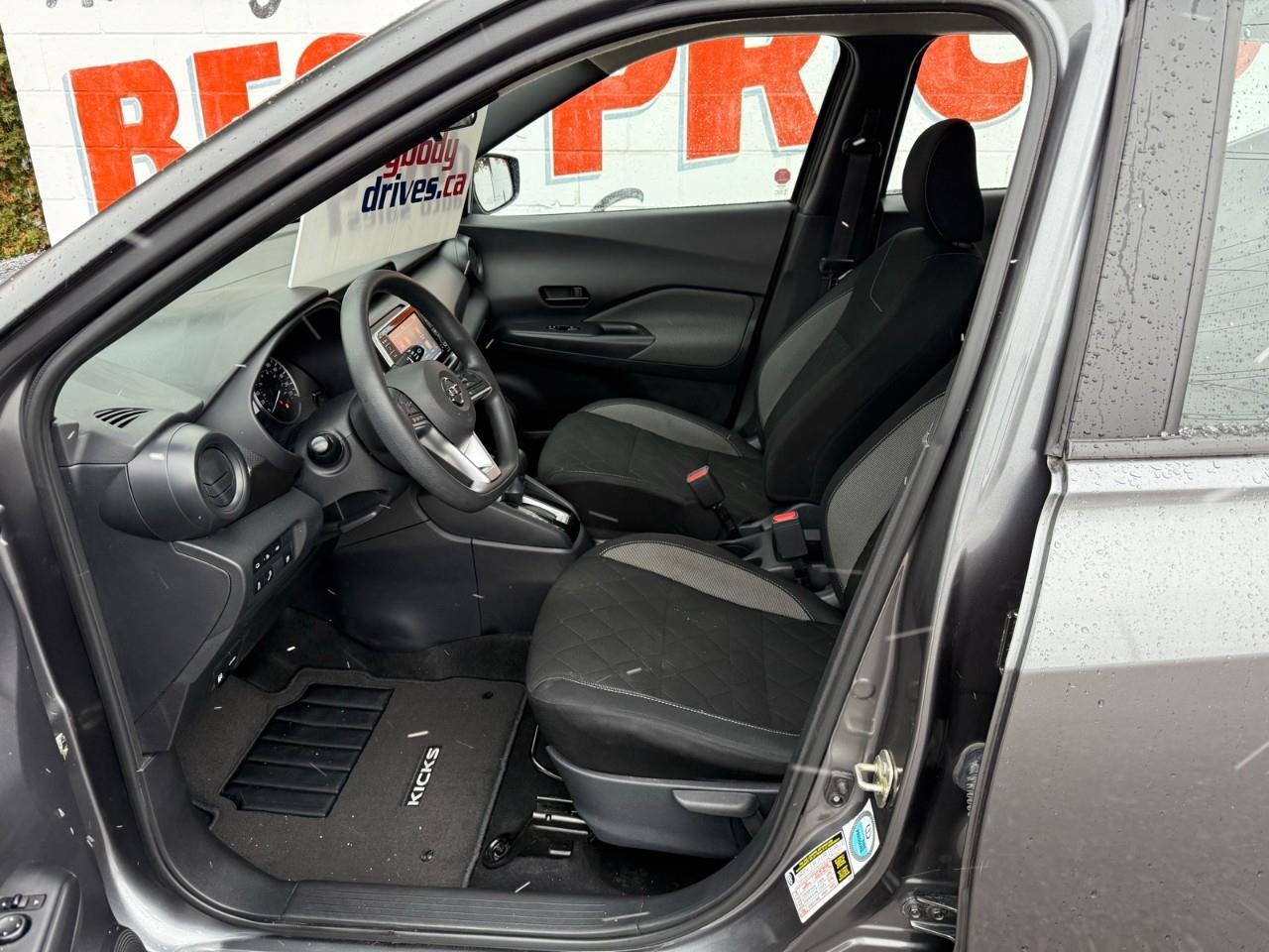 2020 Nissan Kicks S (CVT) 4dr Front-Wheel Drive Photo