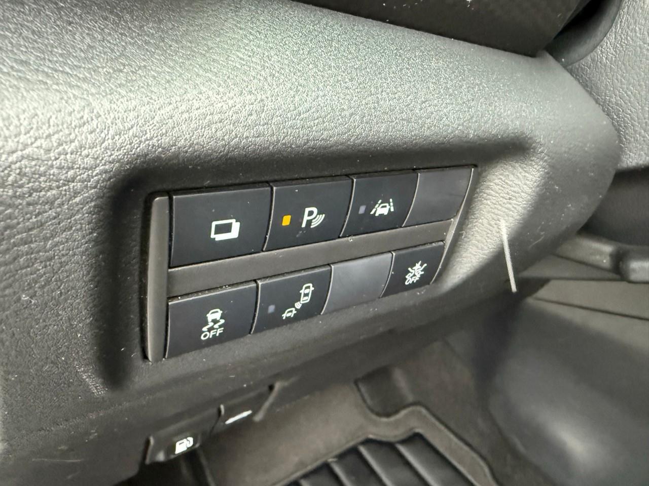 2020 Nissan Kicks S (CVT) 4dr Front-Wheel Drive Photo