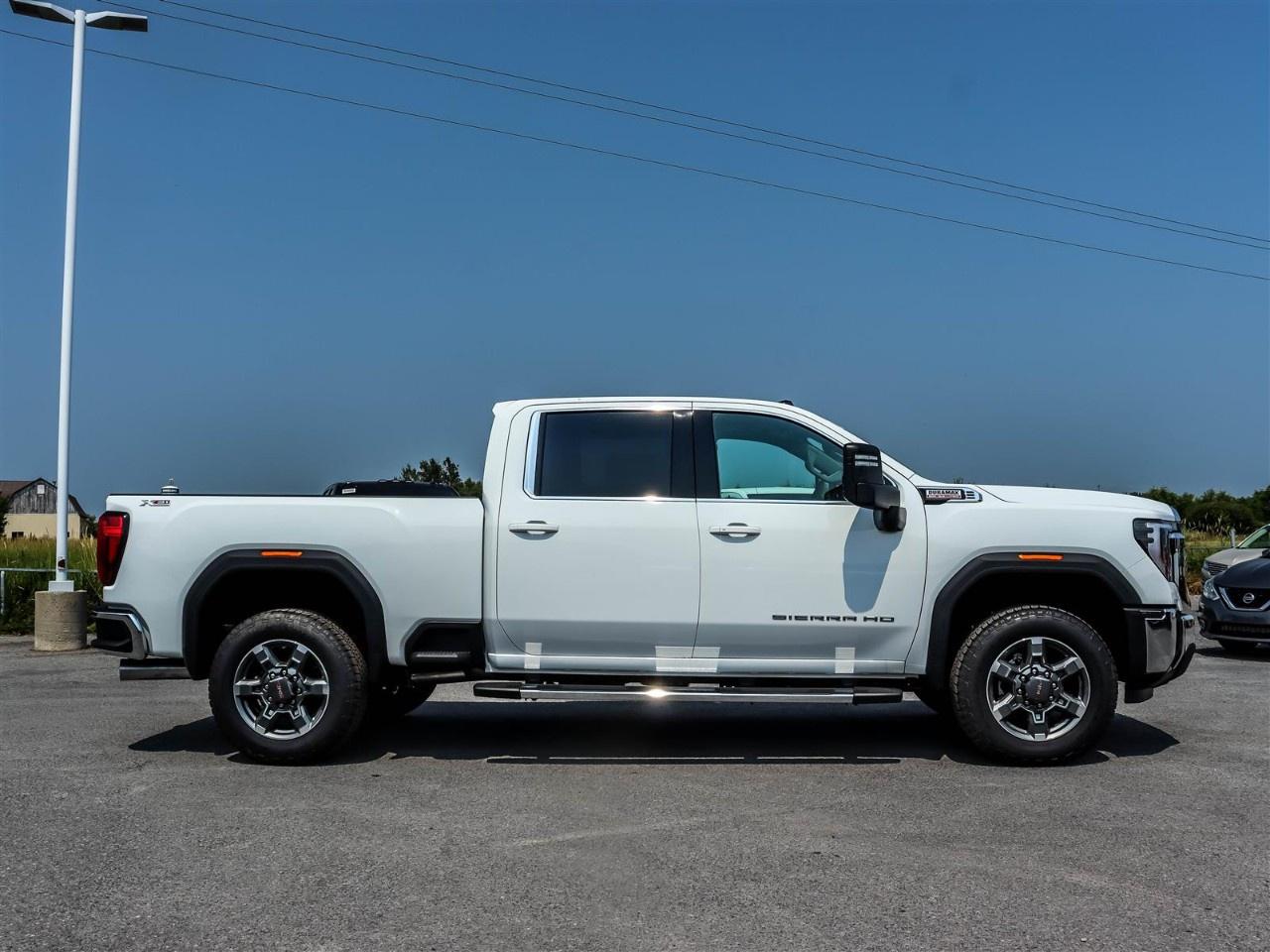 2025 GMC SIERRA 2500HD 4WD Crew Cab Standard Box SLE Photo4