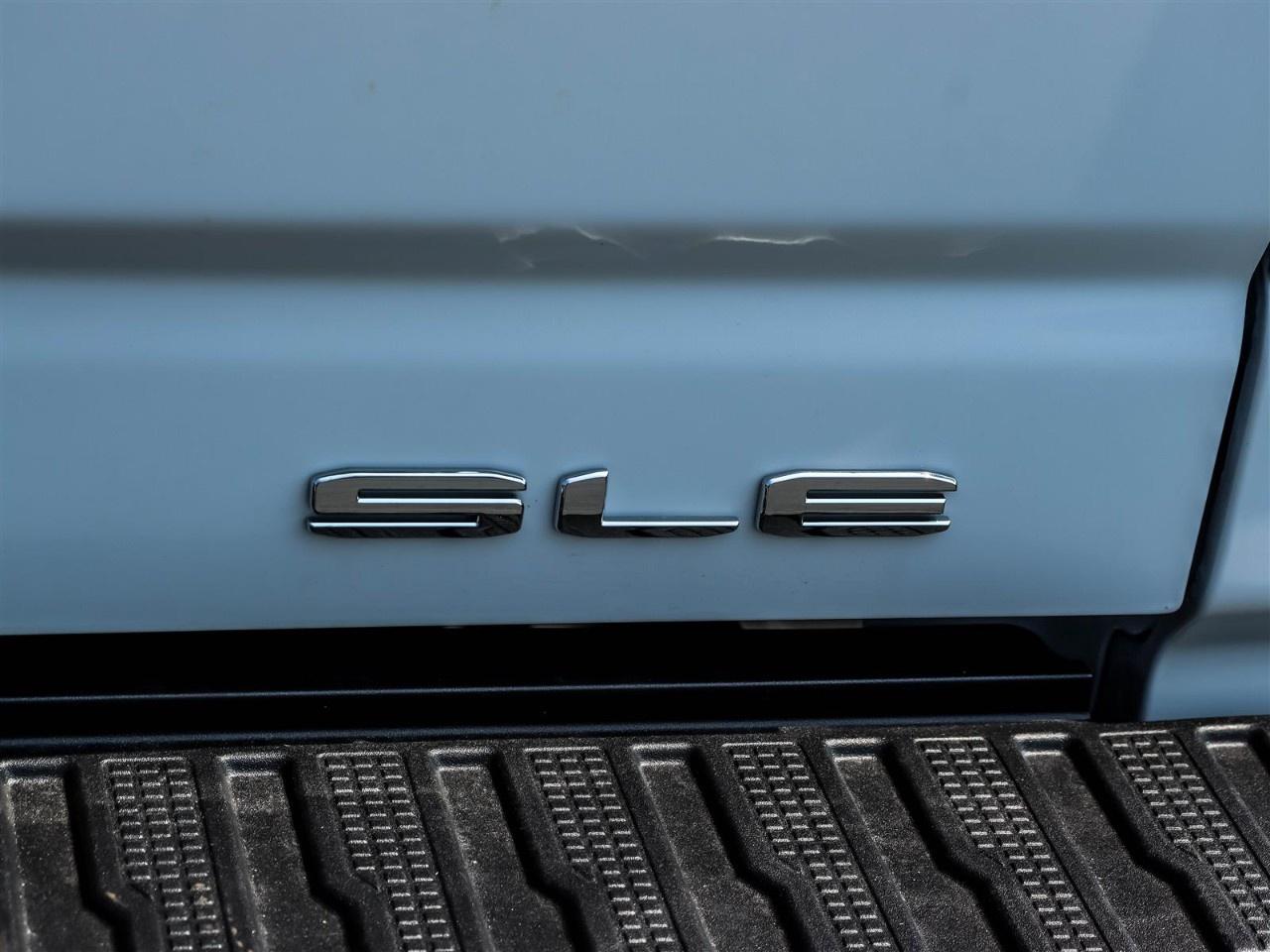 2025 GMC SIERRA 2500HD 4WD Crew Cab Standard Box SLE Photo