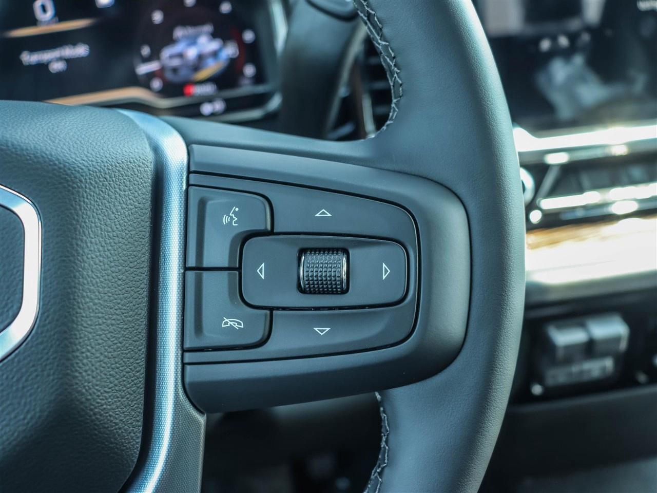 2025 GMC SIERRA 2500HD 4WD Crew Cab Standard Box SLE Photo