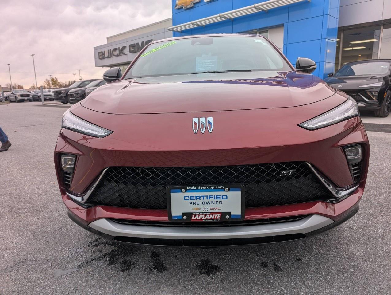 2024 Buick Envista FWD 4dr Sport Touring Photo