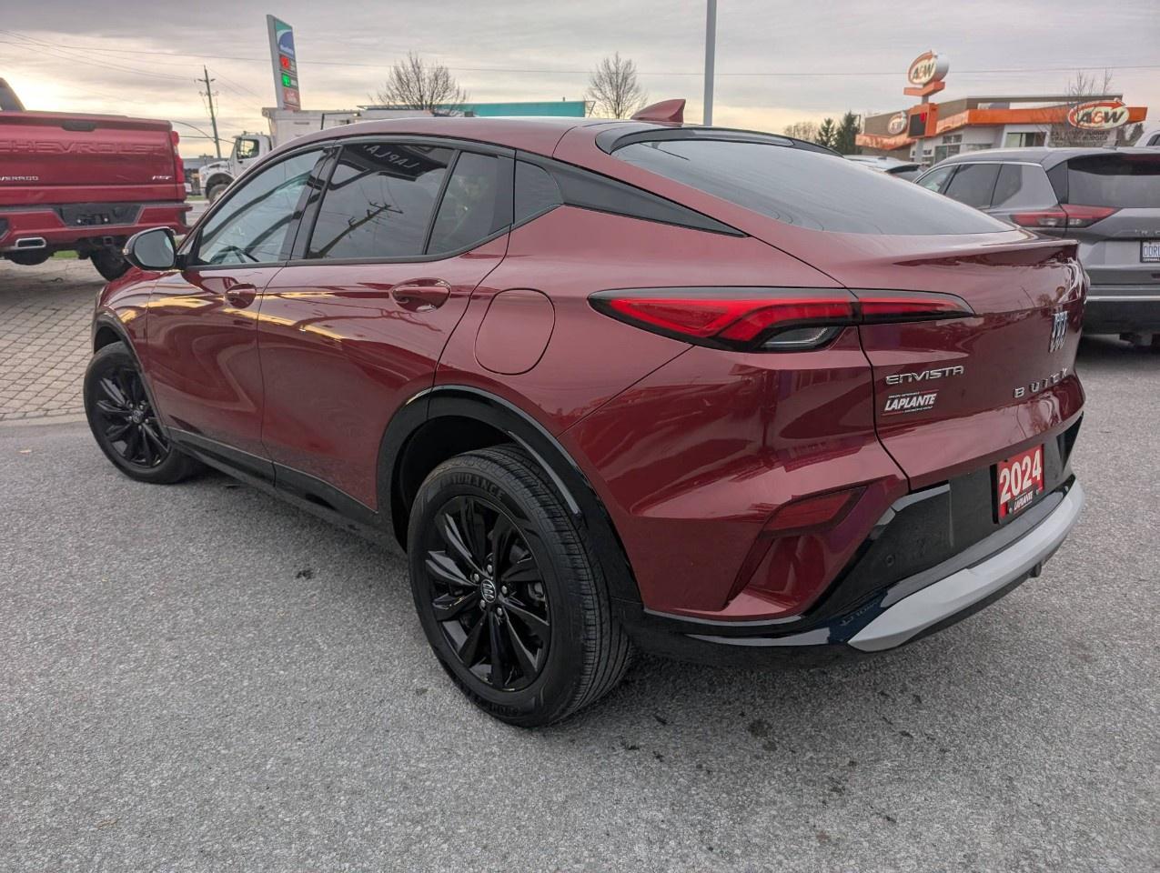 2024 Buick Envista FWD 4dr Sport Touring Photo
